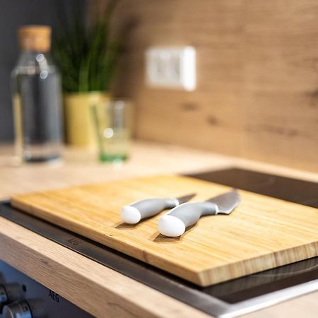 Bright - Beachstyle - Kitchen - Kingbed - Parking - Netflix Lägenhet Augsburg Exteriör bild